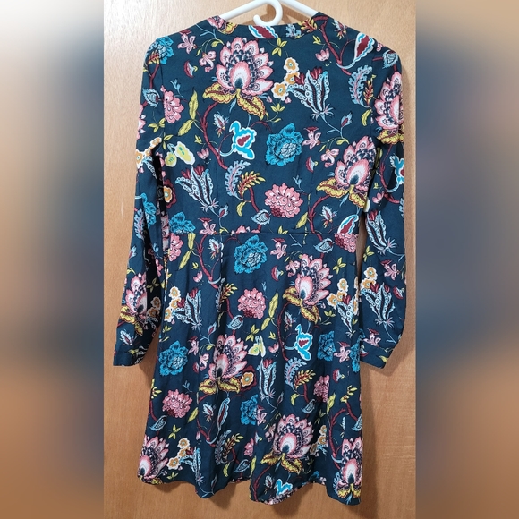 Ann Taylor LOFT Colorful Long Sleeve Dress Sz Petite 4 - Picture 2 of 6